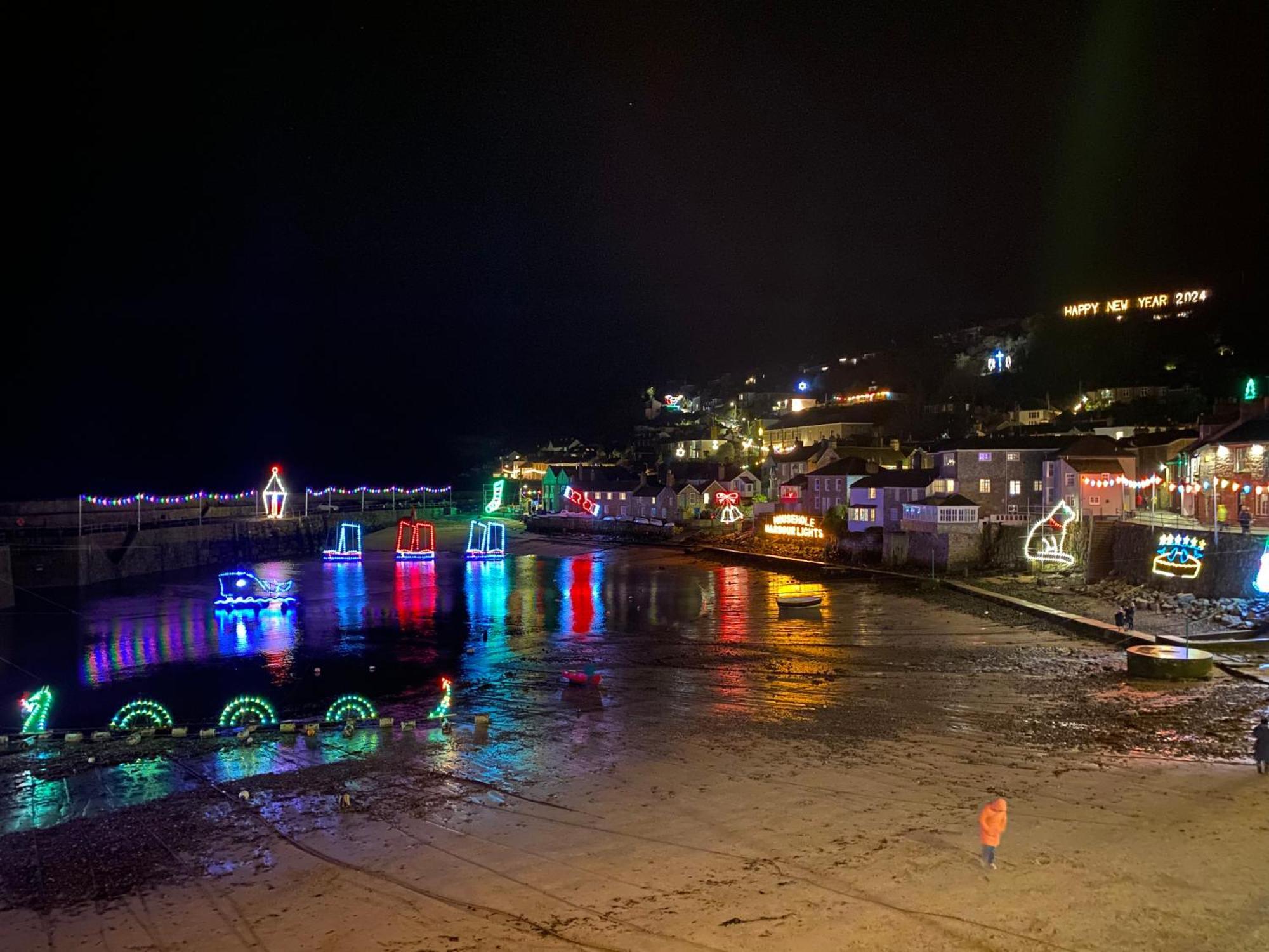 מאוסהול The Old Gallery - Charming Coastal Escape For Two מראה חיצוני תמונה