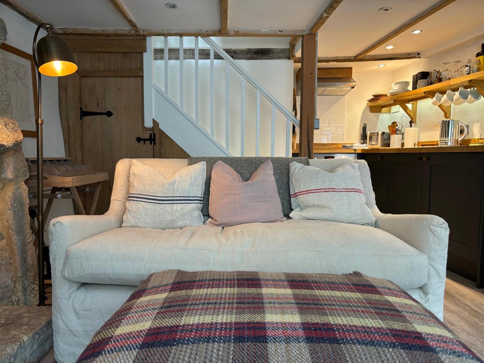 מאוסהול The Old Gallery - Charming Coastal Escape For Two מראה חיצוני תמונה